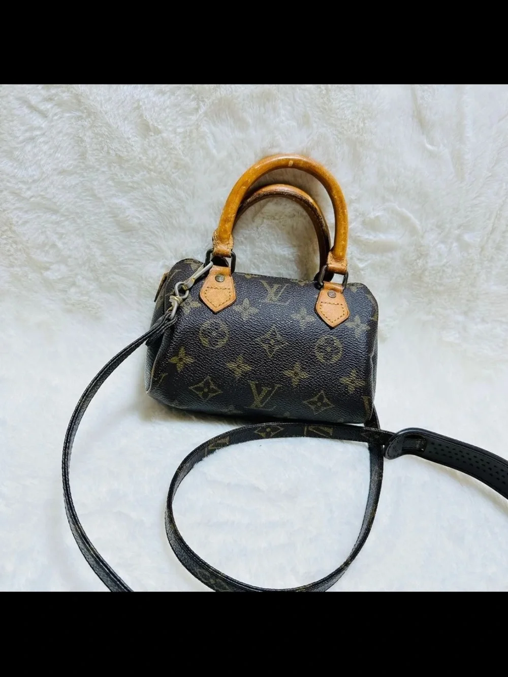 Louis Vuitton Monogram Crossbody Mini Bag with Vachetta Handles